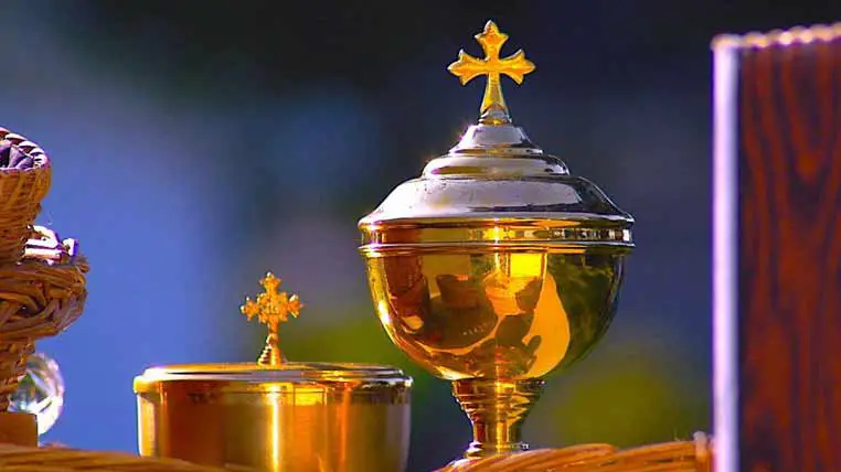 Legends of the Holy Grail: Uncover the Secrets of Christianity’s Most Holy Relic